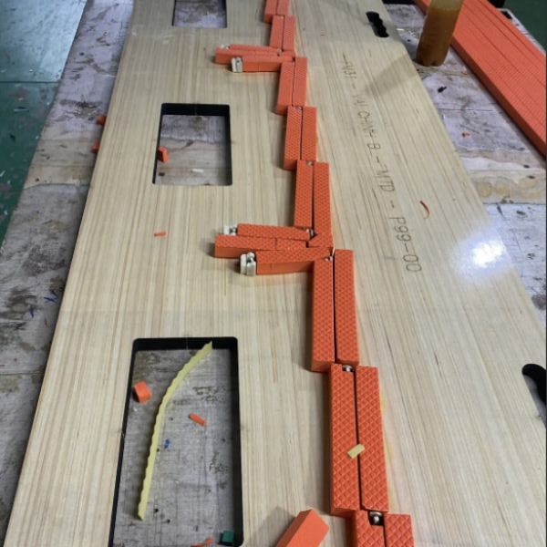 Phúc Lộc An đơn vị gia công khuôn bế có đế gỗ chất lượng