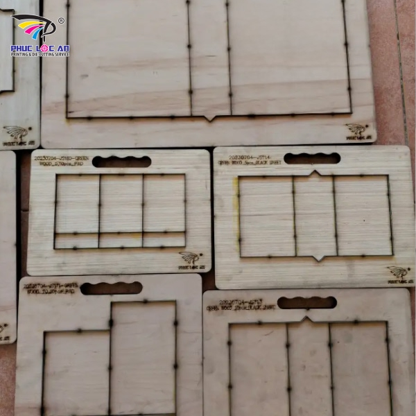 Phúc Lộc An xưởng gia công khuôn bế gỗ mica sắt uy tín hàng đầu hiện nay