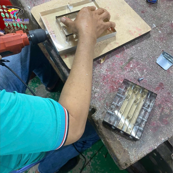 Khuôn bế có Mica mang lại hiệu suất và độ chính xác vượt trội 