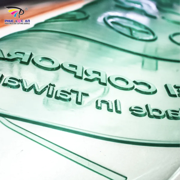 Bản in polymer chịu nhiệt không có bọt khí