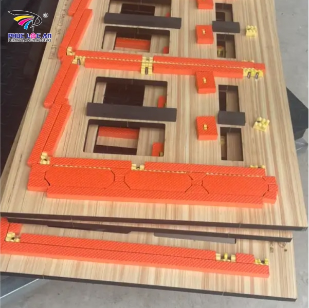 Lưỡi dao trong khuôn bế quyết định độ chính xác, chất lượng cắt và độ bền của khuôn bế