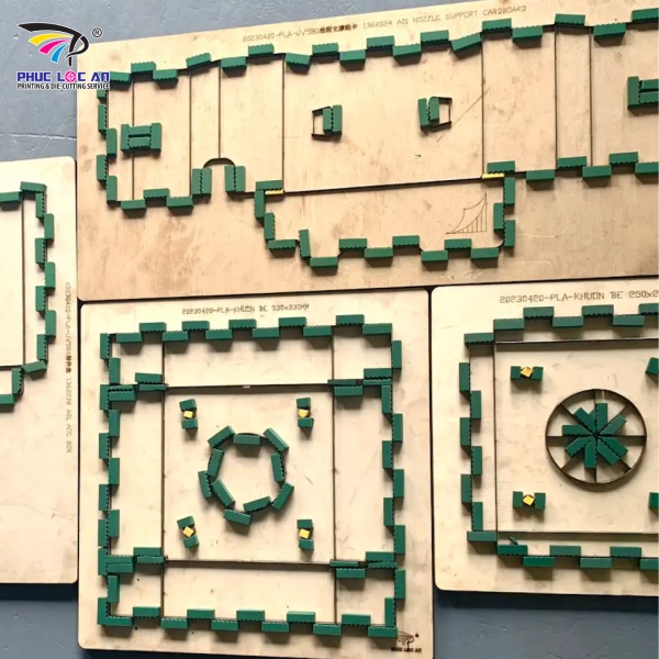 Khuôn bế được sử dụng phổ biến trong ngành in ấn và bao bì